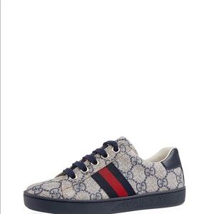 Meet your Posher, Lance